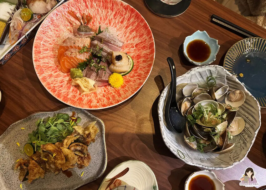 【大安區美食】酒桃Sake momo 附菜單食材新鮮,酒類豐 【大安區美食】酒桃Sake momo 附菜單食材新鮮,酒類豐