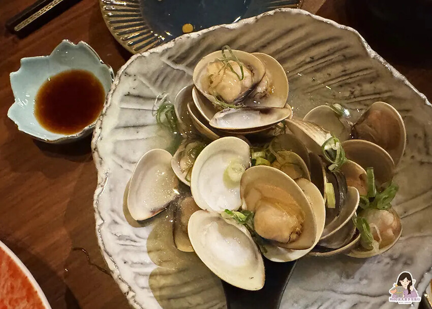 【大安區美食】酒桃Sake momo 附菜單食材新鮮,酒類豐 【大安區美食】酒桃Sake momo 附菜單食材新鮮,酒類豐