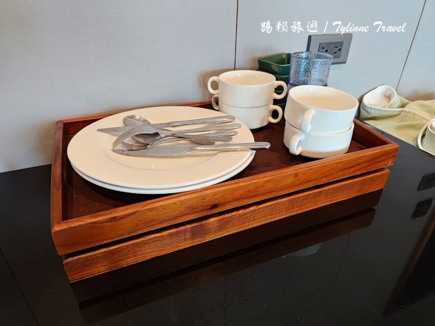 花蓮縣壽豐鄉【花蓮住宿】東時光海景軒海岸莊園，無敵海景民宿 | 邊吃早餐邊看海 | 窗簾拉開就是太平洋 | 壽豐鄉海景旅宿推薦