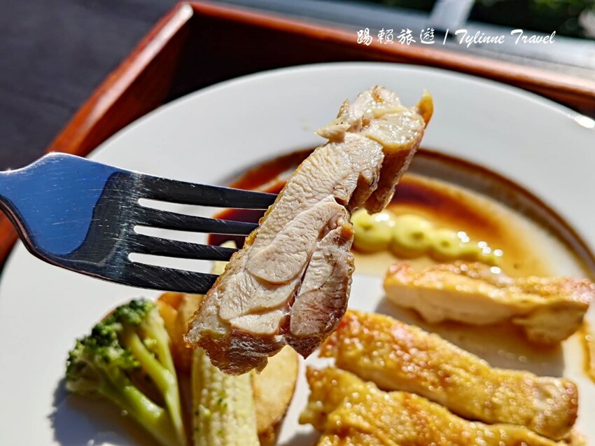 花蓮縣壽豐鄉【花蓮住宿】東時光海景軒海岸莊園，無敵海景民宿 | 邊吃早餐邊看海 | 窗簾拉開就是太平洋 | 壽豐鄉海景旅宿推薦