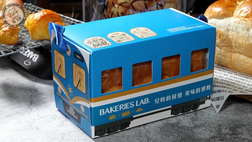 菠蘿麵包新潮流！釛匠時尚包吸睛登場，時尚菠蘿麵包爆話題。