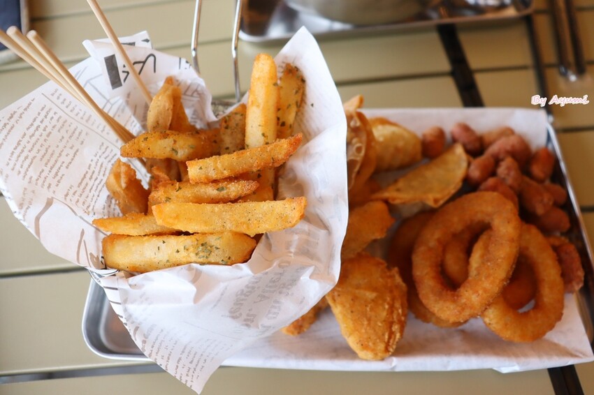 [台南寵物友善餐廳推薦]Lalatea-拉拉隊形象概念店/戶