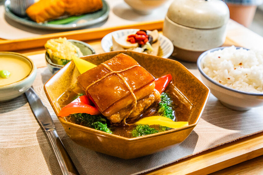 桃園龍潭隱藏版客家菜!稻吃甘鷓必點東坡肉,只有內行人才知道的客家菜。