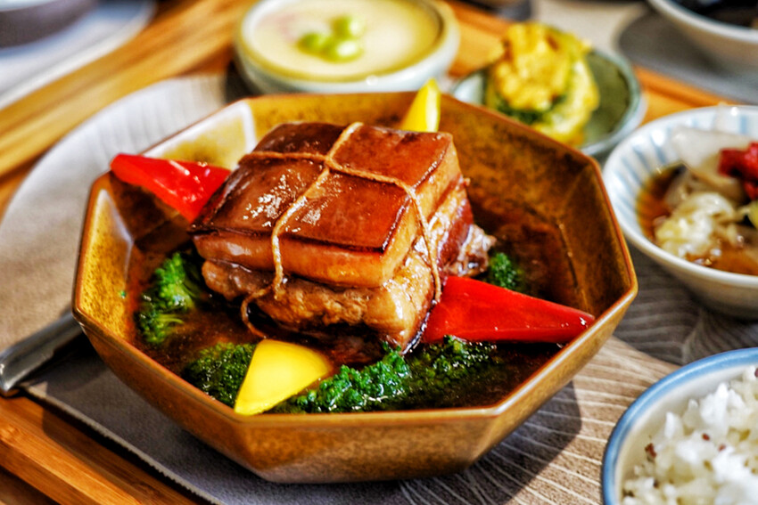 親子友善餐廳!好多客家功夫菜!內用不收服務費~