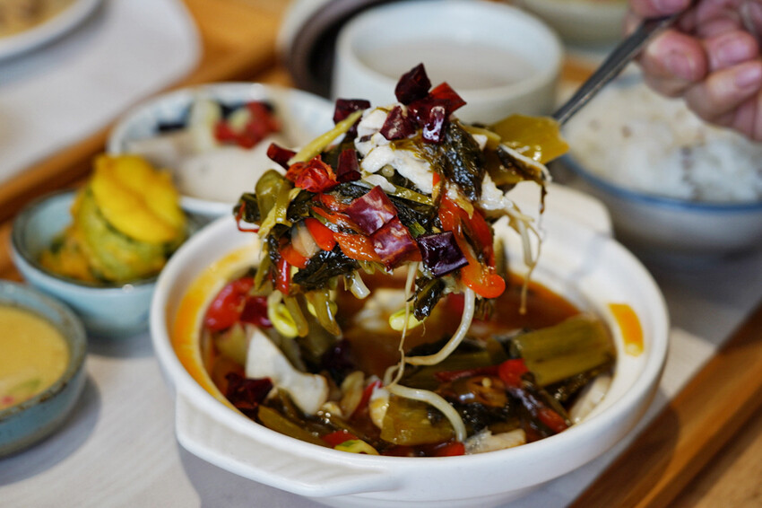 親子友善餐廳!好多客家功夫菜!內用不收服務費~