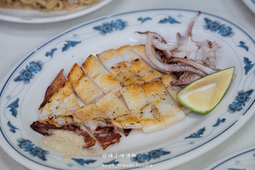 台南中西區宵夜_沙淘宮廟海產,直火炭烤香爆了!2024米其林 台南中西區宵夜_沙淘宮廟海產,直火炭烤香爆了!2024米其林