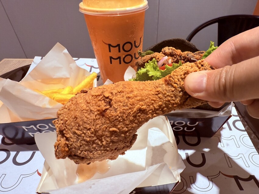 MOUMOU漢堡登場！微風南山新開幕必吃，台北美式漢堡推薦。