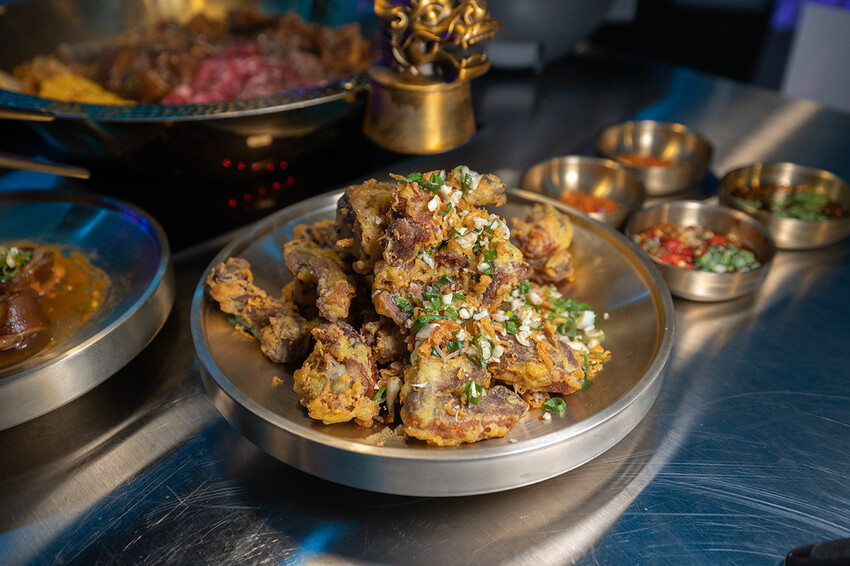 夯爐-麻辣烤鴨鍋｜逢甲烤鴨、逢甲麻辣鍋、逢甲美食、逢甲火鍋、逢甲必吃