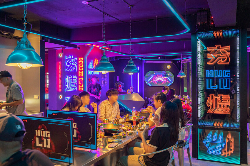 夯爐-麻辣烤鴨鍋｜逢甲烤鴨、逢甲麻辣鍋、逢甲美食、逢甲火鍋、逢甲必吃