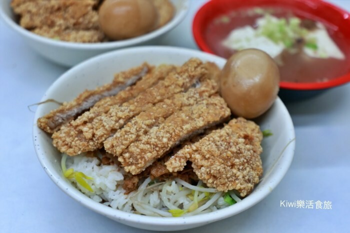 雲林縣北港鎮雲林北港鱔魚麵|北港美食小吃推薦光明鱔魚麵,隱藏北港朝天宮周邊巷弄美食,乾鱔魚麵、鱔魚麵羹都好好吃!