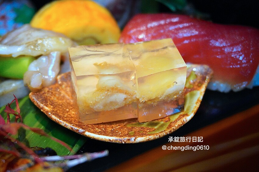 台中市北屯區日本米其林二星主廚《無菜單料理》,11月免費招待吃螃蟹, 餐廳還有兩隻梅花鹿! - 承錠旅行日記