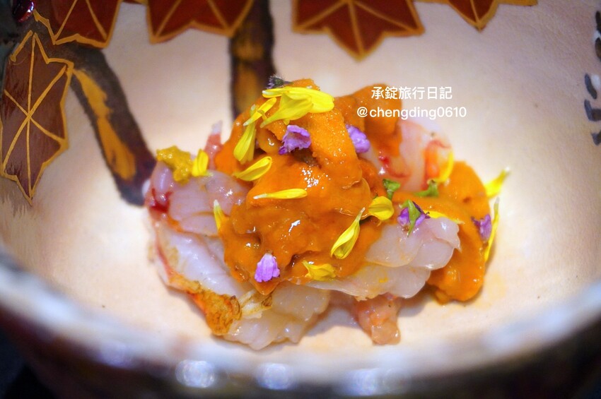 台中市北屯區日本米其林二星主廚《無菜單料理》,11月免費招待吃螃蟹, 餐廳還有兩隻梅花鹿! - 承錠旅行日記