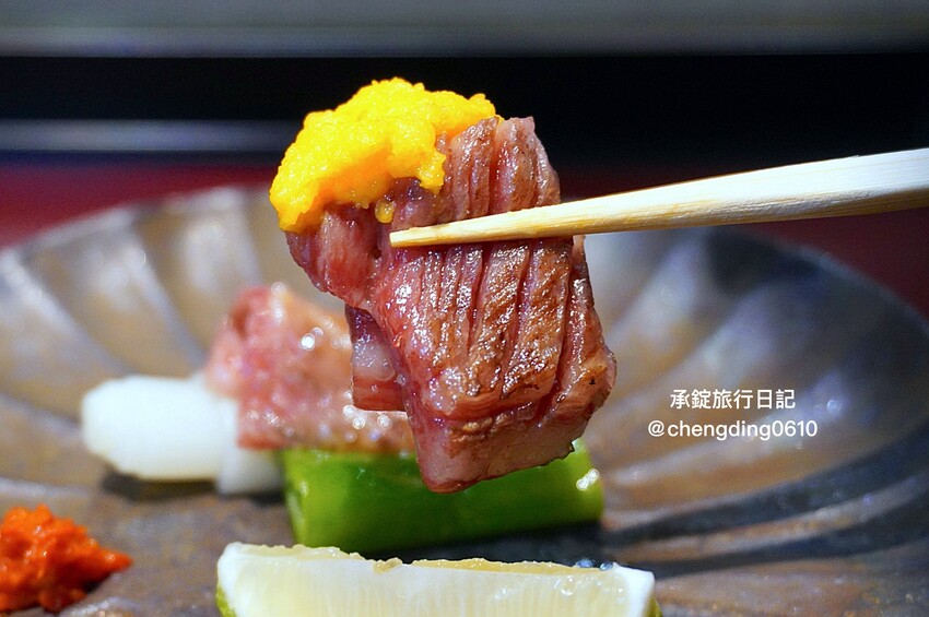 台中市北屯區日本米其林二星主廚《無菜單料理》,11月免費招待吃螃蟹, 餐廳還有兩隻梅花鹿! - 承錠旅行日記