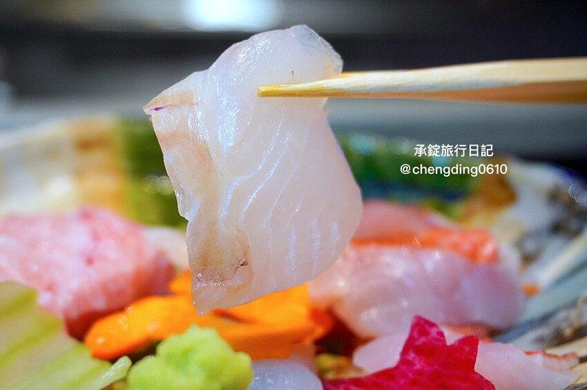 台中市北屯區日本米其林二星主廚《無菜單料理》,11月免費招待吃螃蟹, 餐廳還有兩隻梅花鹿! - 承錠旅行日記