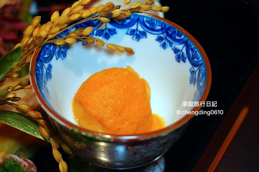 台中市北屯區日本米其林二星主廚《無菜單料理》,11月免費招待吃螃蟹, 餐廳還有兩隻梅花鹿! - 承錠旅行日記