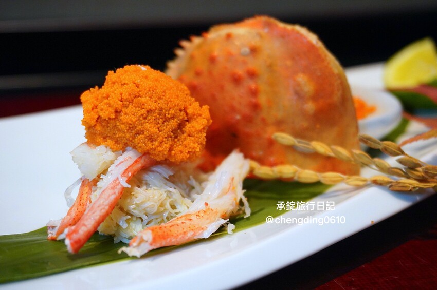 台中市北屯區日本米其林二星主廚《無菜單料理》,11月免費招待吃螃蟹, 餐廳還有兩隻梅花鹿! - 承錠旅行日記