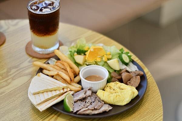 台南市東區【台南東區】91 Brunch~東區韓風style早午餐,餐點親切美味有質感。