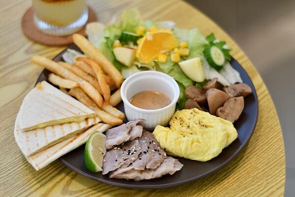 台南市東區【台南東區】91 Brunch~東區韓風style早午餐,餐點親切美味有質感。