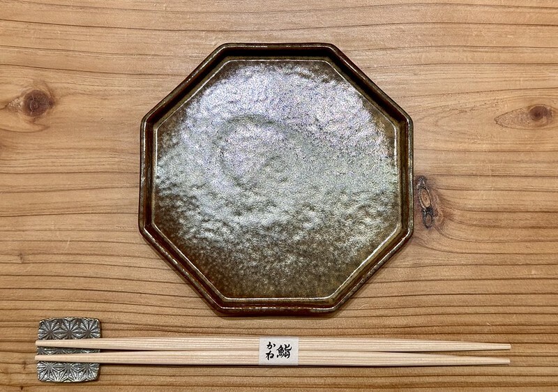 忠孝復興站3分鐘就到！東區日料「鮨金 Sushi Kane」，三家米其林經驗主廚、炭燒大間鮪蛇腹握壽司必吃。