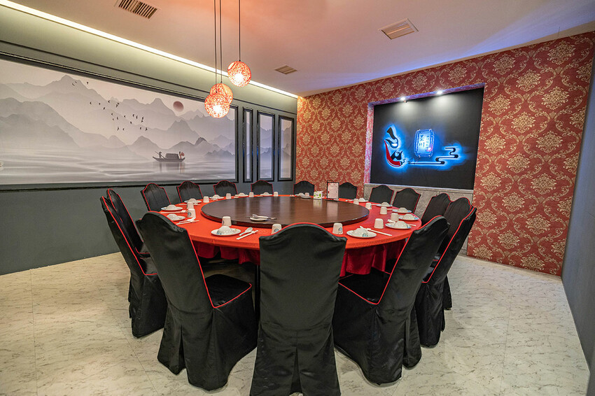 墨川四川樟茶烤鴨｜2025台南美食推薦