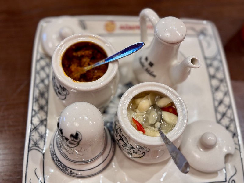 中壢火車站美食推薦！Adam Quy越南河粉超道地，經典順化牛肉米線必吃。