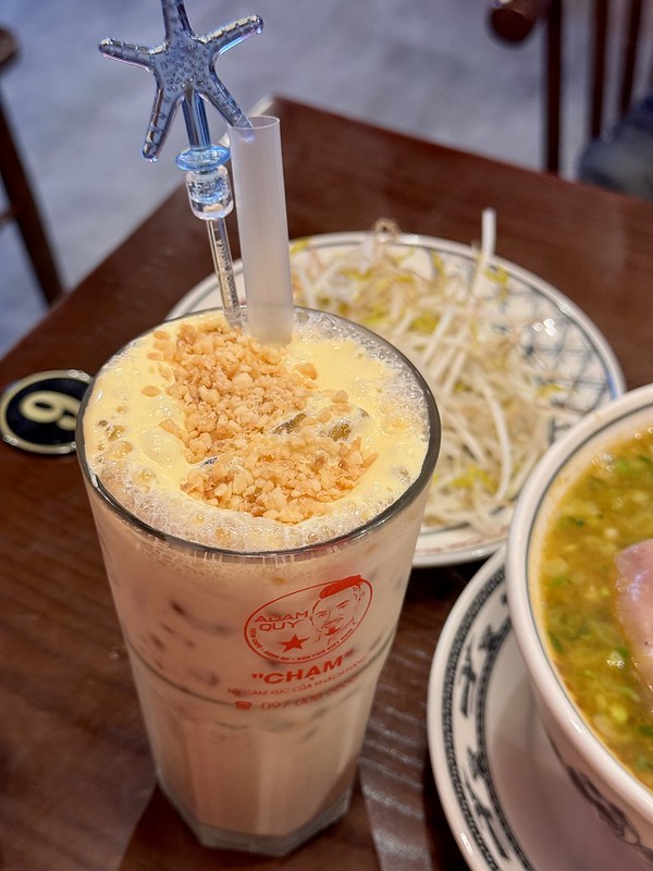 中壢火車站美食推薦！Adam Quy越南河粉超道地，經典順化牛肉米線必吃。