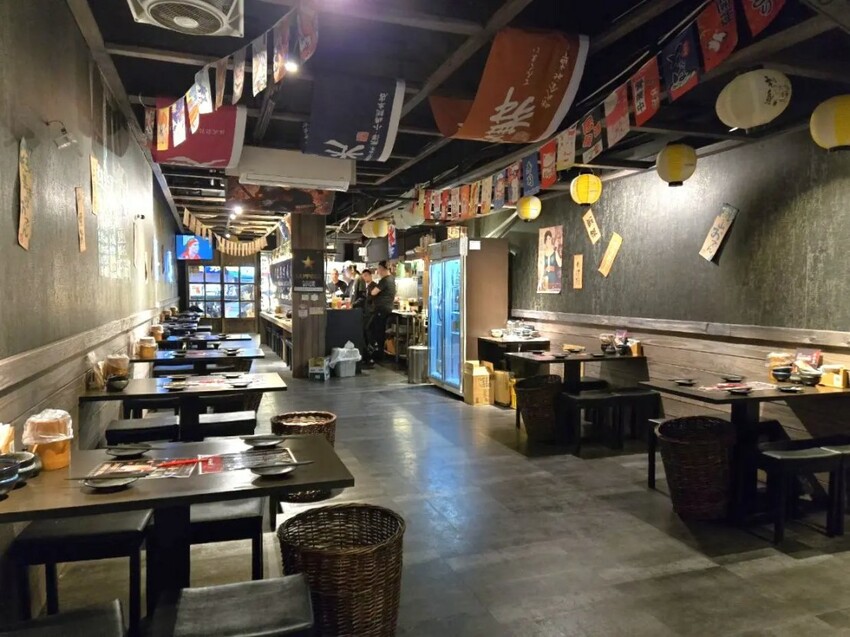 老串角居酒屋-新莊店|新莊必吃居酒屋!職人最愛炭火串燒!超厚明太子山藥!新莊日式推薦、新莊居酒屋推薦 - 佛系旅遊筆記