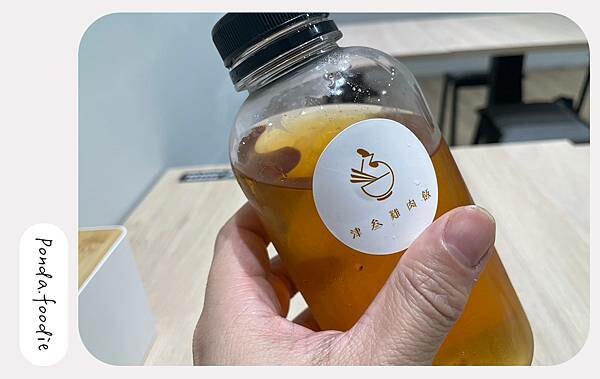 津叁雞肉飯|新竹金山街美食再加1,大推蒜香麻辣雞肉飯! 津叁雞肉飯|新竹金山街美食再加1,大推蒜香麻辣雞肉飯!