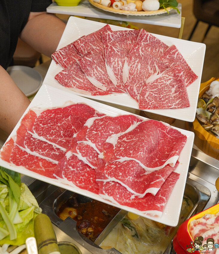 台南首間 星野肉肉鍋 安平府前店 街邊店,和牛吃到飽、超過50種鍋物料無限放、超萌星野熊、升降鴛鴦鍋 - 跟著尼力吃喝玩樂&親子生活