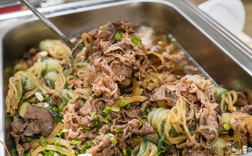 台南首間 星野肉肉鍋 安平府前店 街邊店,和牛吃到飽、超過50種鍋物料無限放、超萌星野熊、升降鴛鴦鍋 - 跟著尼力吃喝玩樂&親子生活