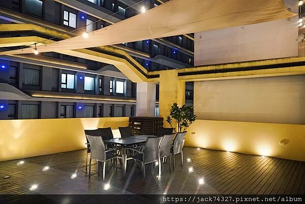 {南投住宿}OWL Hostel 貓頭鷹旅店