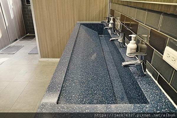 {南投住宿}OWL Hostel 貓頭鷹旅店