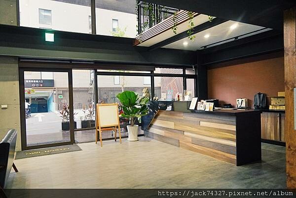 {南投住宿}OWL Hostel 貓頭鷹旅店