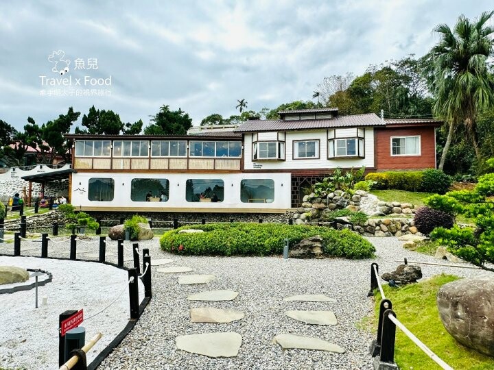 苗栗日系枯山水風格庭園,提供精緻料理與下午茶 ~ 山上村 Hill cafe - 魚兒 x 牽手明太子的「視」界旅行