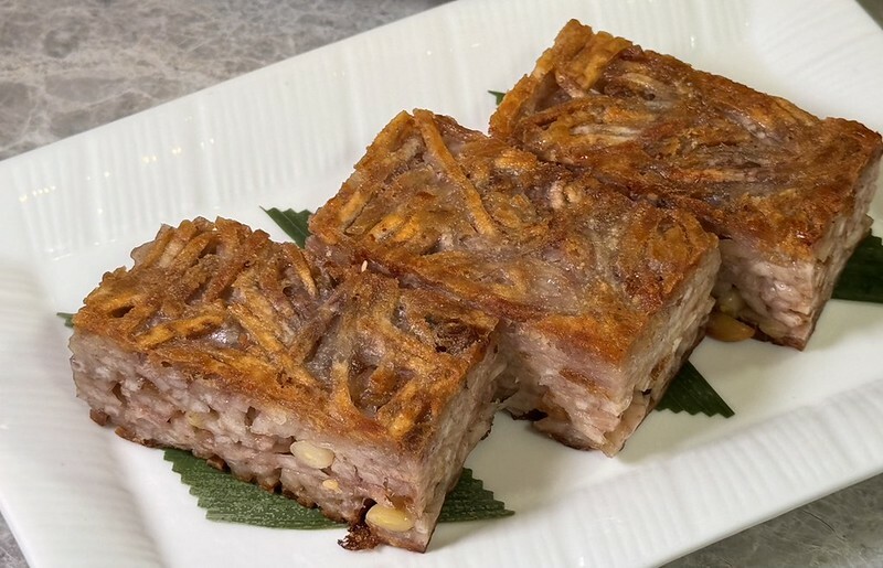 市政府站美食推薦,新葡苑信義A13新開幕,超大包廂。