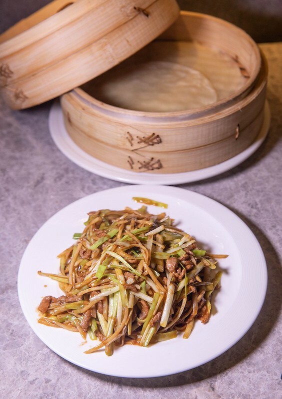 市政府站美食推薦,新葡苑信義A13新開幕,超大包廂。