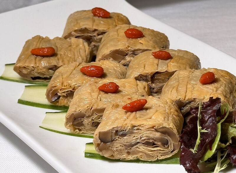 市政府站美食推薦,新葡苑信義A13新開幕,超大包廂。