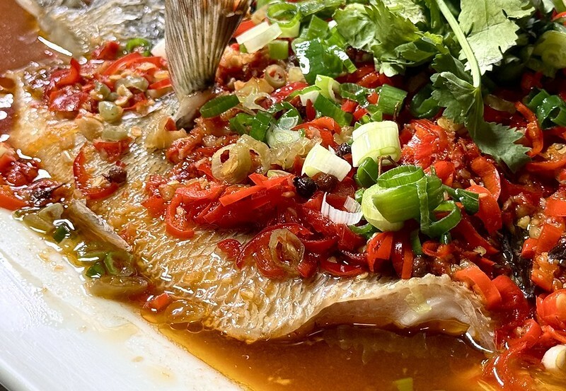 市政府站美食推薦,新葡苑信義A13新開幕,超大包廂。