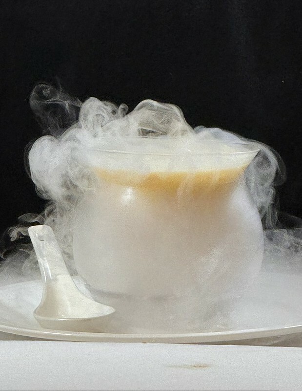 市政府站美食推薦,新葡苑信義A13新開幕,超大包廂。