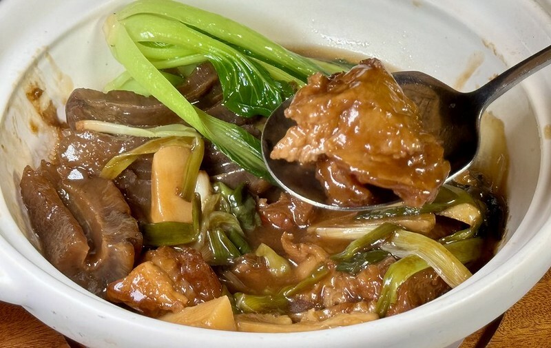 市政府站美食推薦,新葡苑信義A13新開幕,超大包廂。