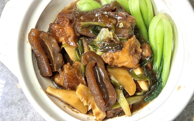 市政府站美食推薦,新葡苑信義A13新開幕,超大包廂。