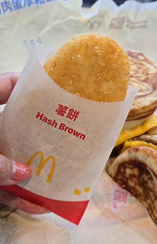 只賣35天！！風靡日本必吃神級早餐”麥當勞厚鬆餅堡”來囉！想吃快設鬧鐘～～