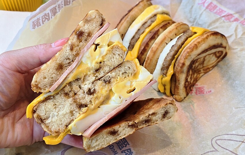 只賣35天！！風靡日本必吃神級早餐”麥當勞厚鬆餅堡”來囉！想吃快設鬧鐘～～