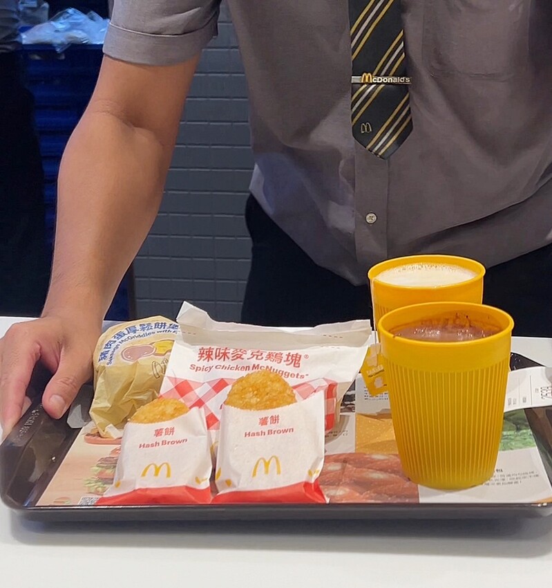 只賣35天！！風靡日本必吃神級早餐”麥當勞厚鬆餅堡”來囉！想吃快設鬧鐘～～