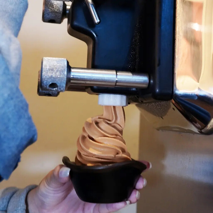 高雄燒肉推薦【鐵人燒肉】個人燒肉套餐超豐富│多人聚餐烤肉推薦