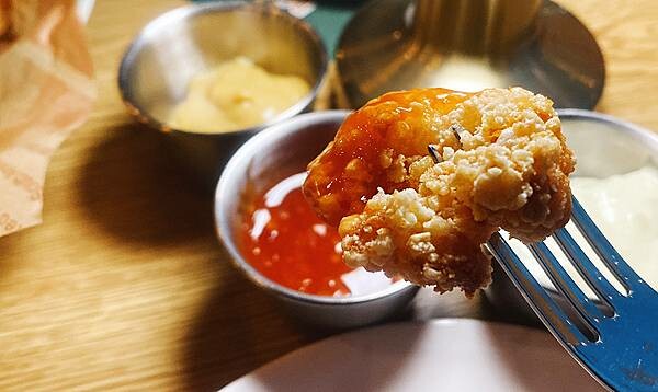 蘆竹景觀餐廳│古福Good Food窯烤披薩,美麗夜景還能看飛機起降,一旁就是大古步道公園│蘆竹登山散心、賞夜景吃美食好地方-60.jpg 蘆竹景觀餐廳│古福Good Food窯烤披薩,美麗夜景還能看飛機起降,一旁就是大古步道公園│蘆竹登山散心、賞夜景吃美食好地方-60.jpg