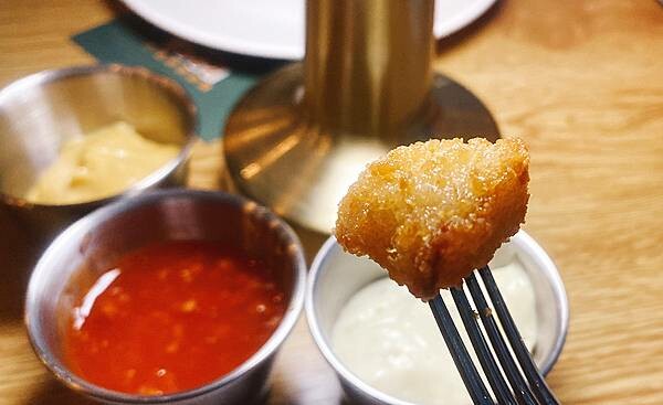 蘆竹景觀餐廳│古福Good Food窯烤披薩,美麗夜景還能看飛機起降,一旁就是大古步道公園│蘆竹登山散心、賞夜景吃美食好地方-62.jpg 蘆竹景觀餐廳│古福Good Food窯烤披薩,美麗夜景還能看飛機起降,一旁就是大古步道公園│蘆竹登山散心、賞夜景吃美食好地方-62.jpg