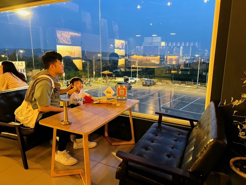 [ 桃園食記 ] 桃園景觀餐廳推薦｜蘆竹大古山古福窯烤披薩，