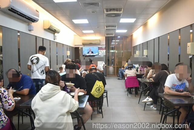 台中大甲美食｜特食豐原排骨酥麵 在地深耕30餘年的好味道 排骨酥肉質軟嫩、湯頭清甜 -  就是這樣。吃喝玩樂。愛漂亮部落格 - FashionGuide 華人時尚專業評鑑