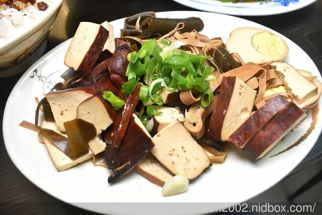 台中大甲美食｜特食豐原排骨酥麵 在地深耕30餘年的好味道 排骨酥肉質軟嫩、湯頭清甜 -  就是這樣。吃喝玩樂。愛漂亮部落格 - FashionGuide 華人時尚專業評鑑